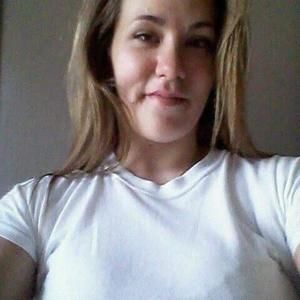 Meet your Posher, Malinda